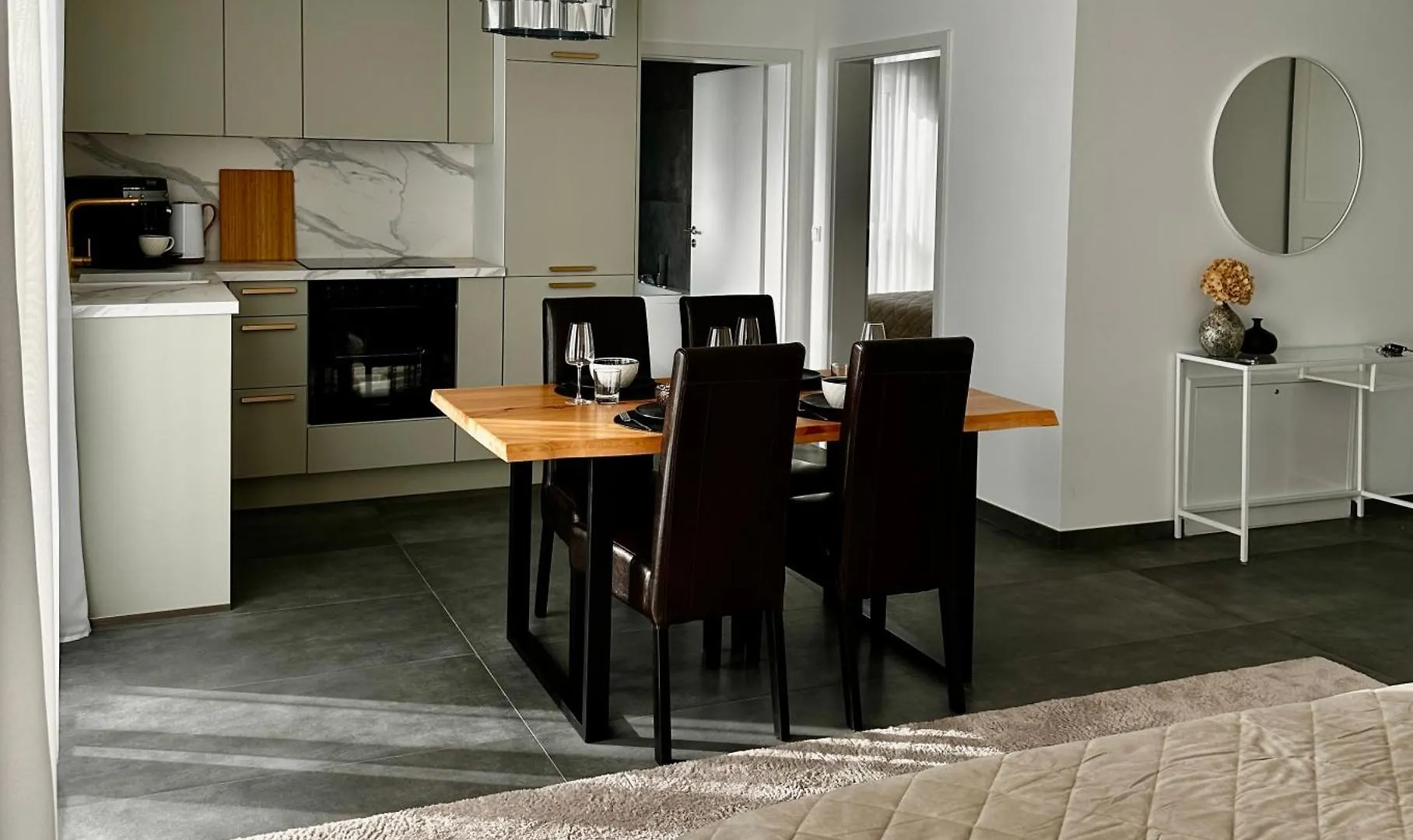 Studio I Whirlpool I Naehe Zu Wertheim Village Und Golfanlage I Netflix I An Der A3 Marktheidenfeld Apartment